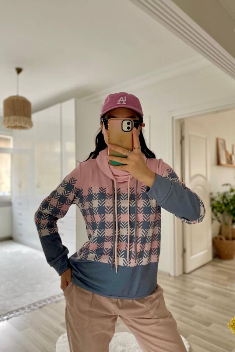 Pink Checkered Cowl Neck Casual Blouse