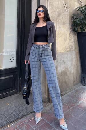 Grey Mom Jeans High Waist Straight Leg Buttoned - Brand: XLove - Women & Kids, Baby Clothes Wholesale - Globality Store
