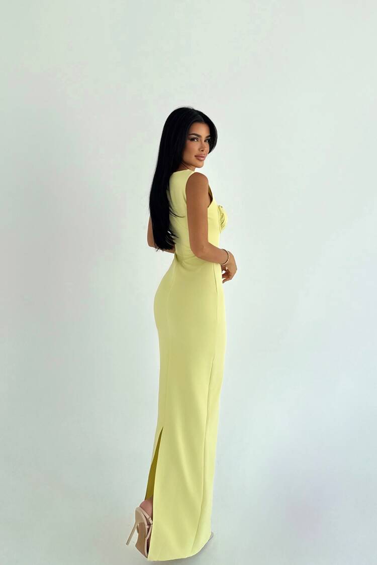 Elegant Sheath Dress With Square Neck