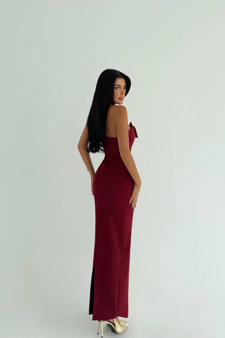 Claret Red Bodycon Dress With Sweetheart Neck