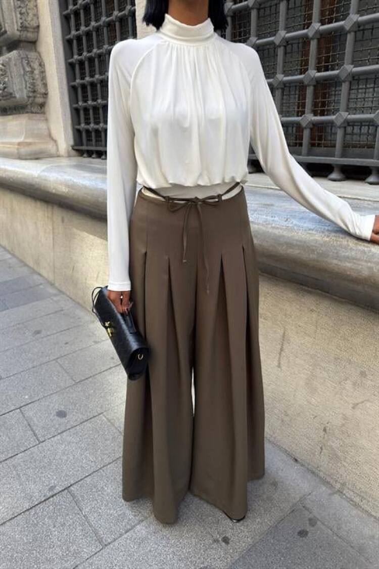 Waistband Detailed Pleated Slippery Pants