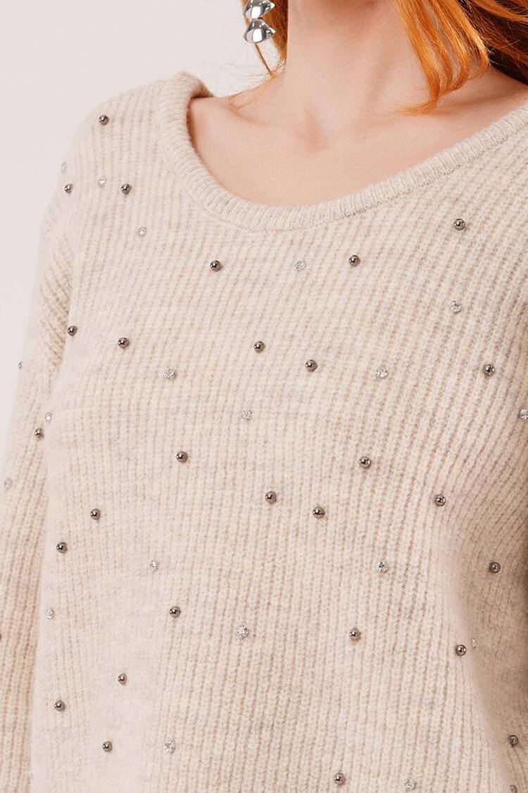 Beige Sweater With Sequined Detail - Casual & Elegant