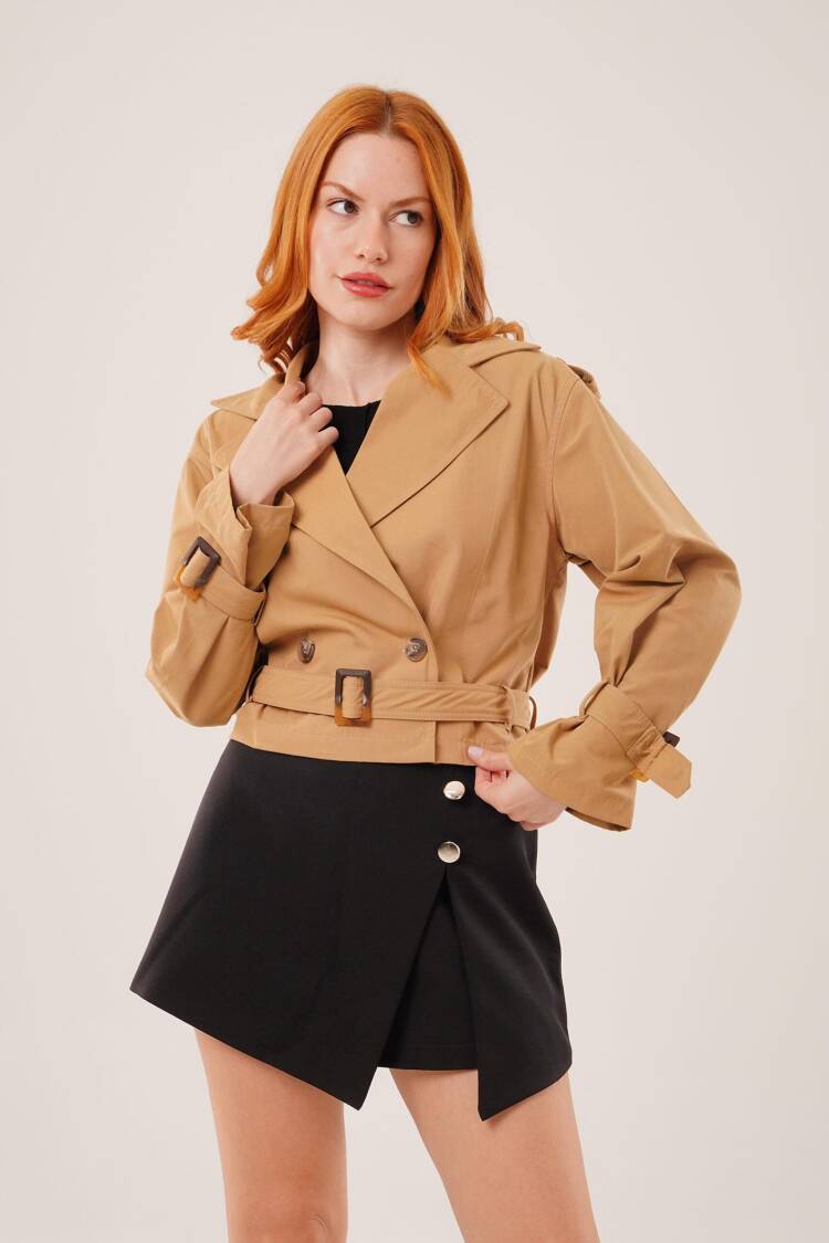 Beige Trenchcoat - Elegant & Vintage Style - Brand: Lustrin - Women & Kids, Baby Clothes Wholesale - Globality Store