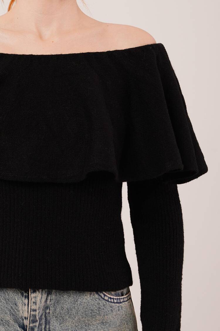 Sweater Off Shoulder Neck Slim Fit