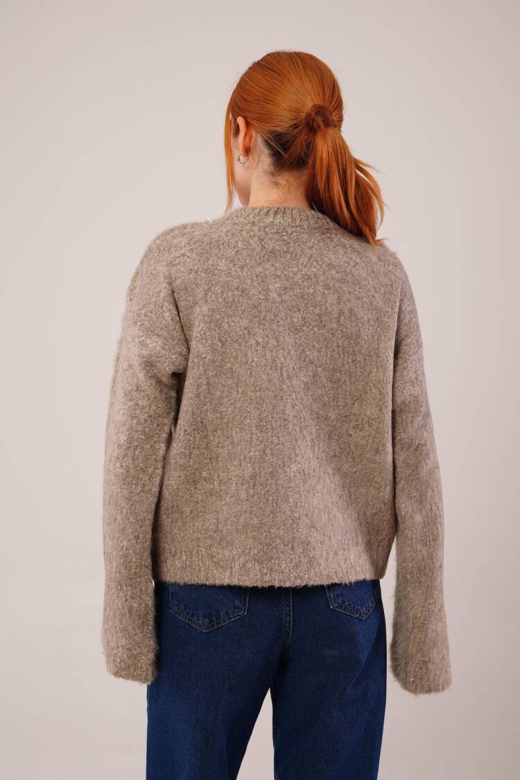 Beige Sweater With Crew Neck And Long Sleeves