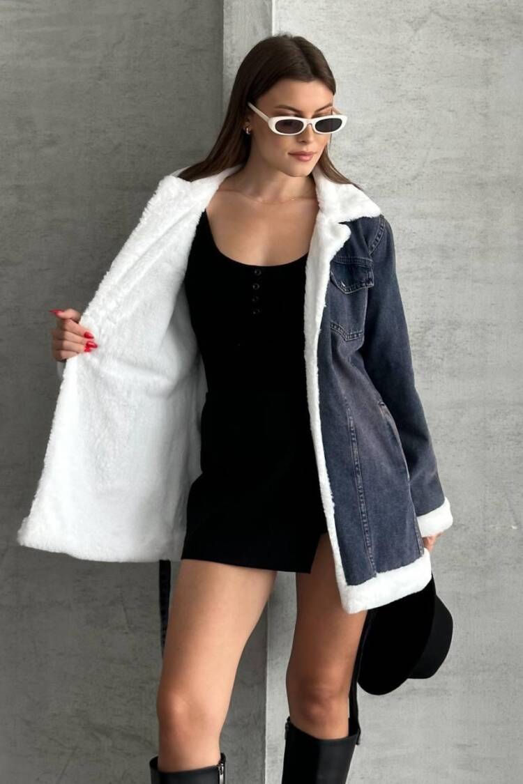 Blue Denim Jacket With Flap Pocket & Notched Collar