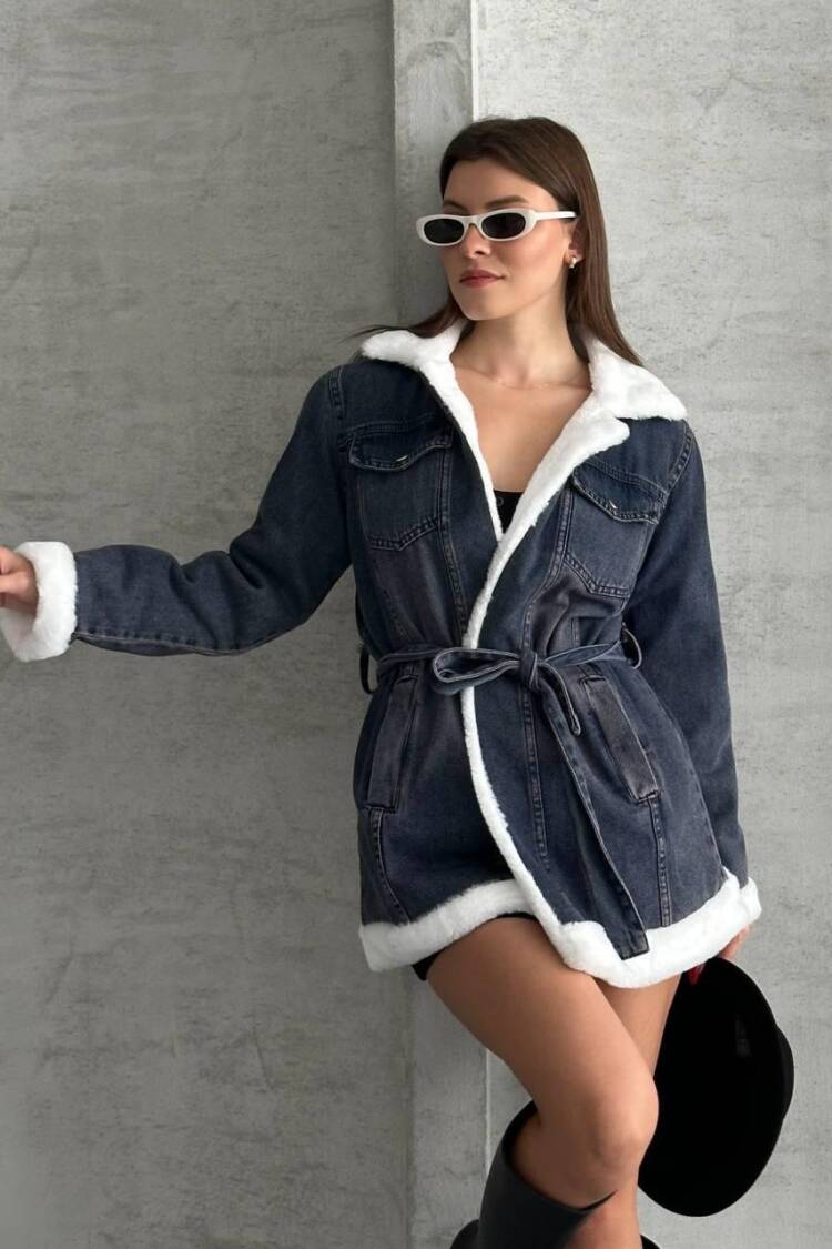 Blue Denim Jacket With Flap Pocket & Notched Collar