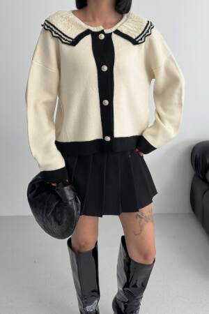 Beige Sweater With Round Neck And Long Sleeves - Brand: My Fashion - Women & Kids, Baby Clothes Wholesale - Globality Store