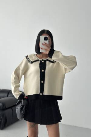 Beige Sweater With Round Neck And Long Sleeves - Brand: My Fashion - Women & Kids, Baby Clothes Wholesale - Globality Store