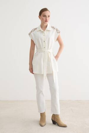 White Ethnic Long Vest With Buttoned Closure - Brand: Levure - Women & Kids, Baby Clothes Wholesale - Globality Store