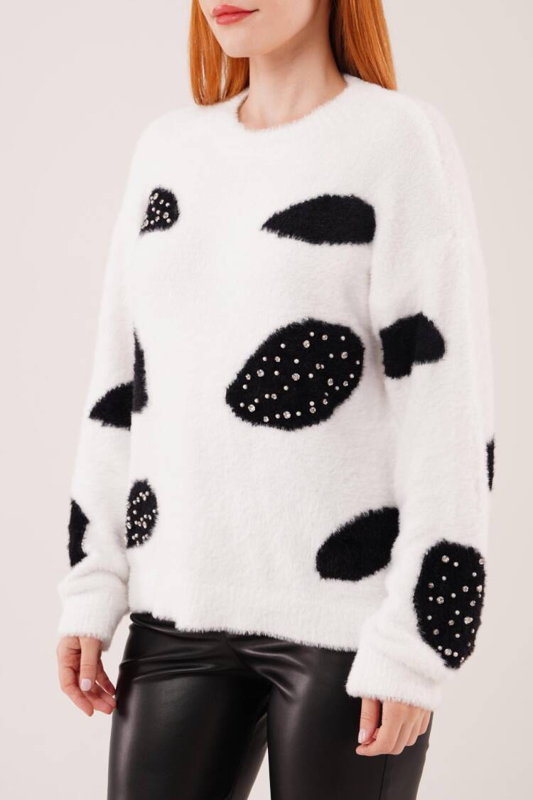 Oversized Fit Sweater With Animal Print