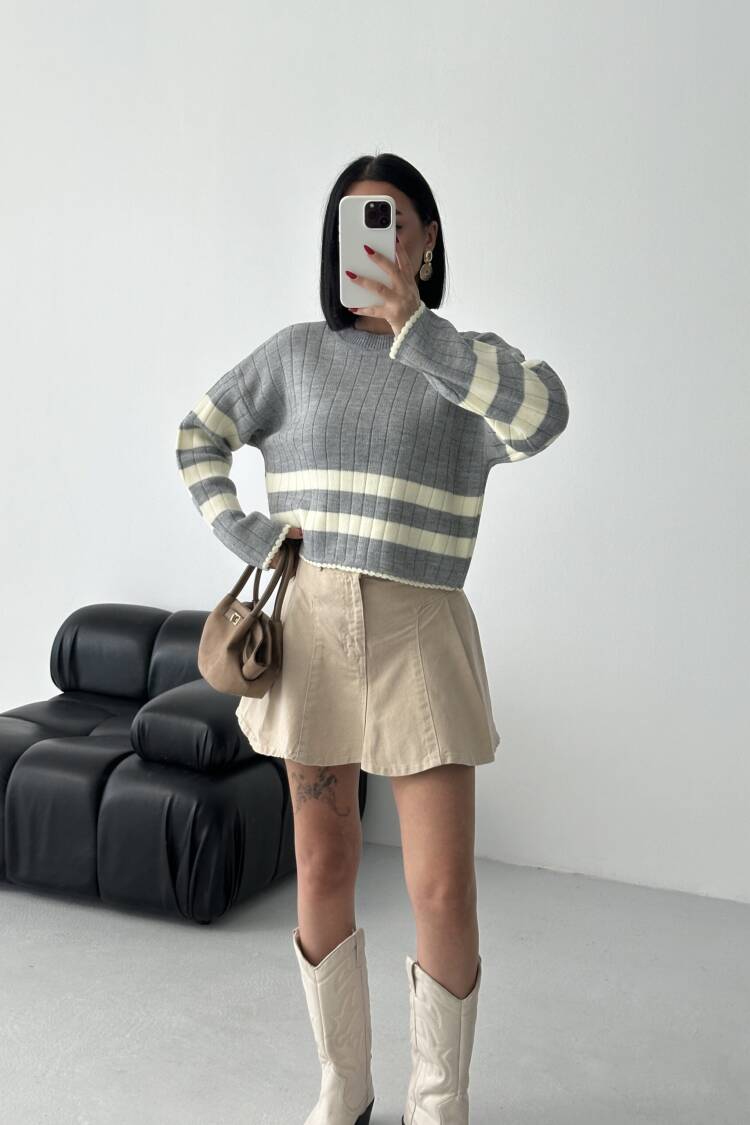 Casual Sweater With Striped Pattern - Brand: My Fashion - Women & Kids, Baby Clothes Wholesale - Globality Store