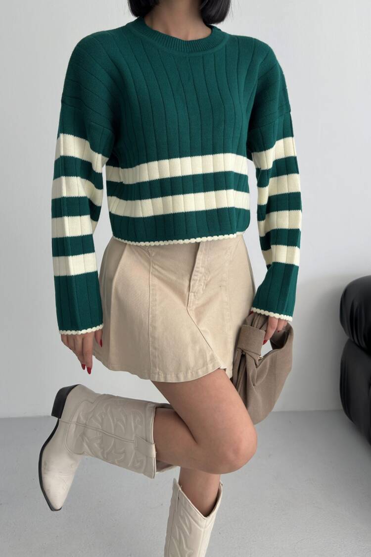 Green Casual Western Sweater