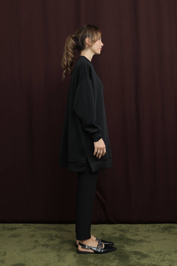 Oversized Fit Tunic With Long Sleeves