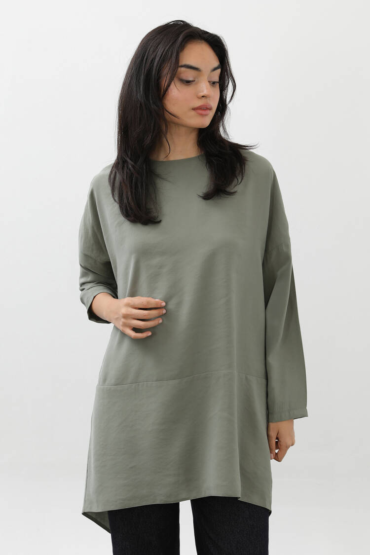 Oversized Fit Casual Tunic With 3/4 Sleeves