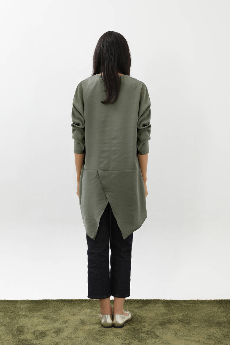 Green Oversized Fit Modest Tunic With Round Neck