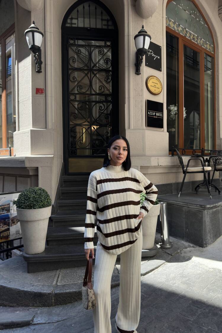 Beige Oversized Fit Suit With Palazzo Pants