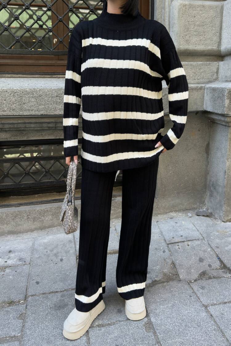 Oversized Fit Striped Palazzo Suit
