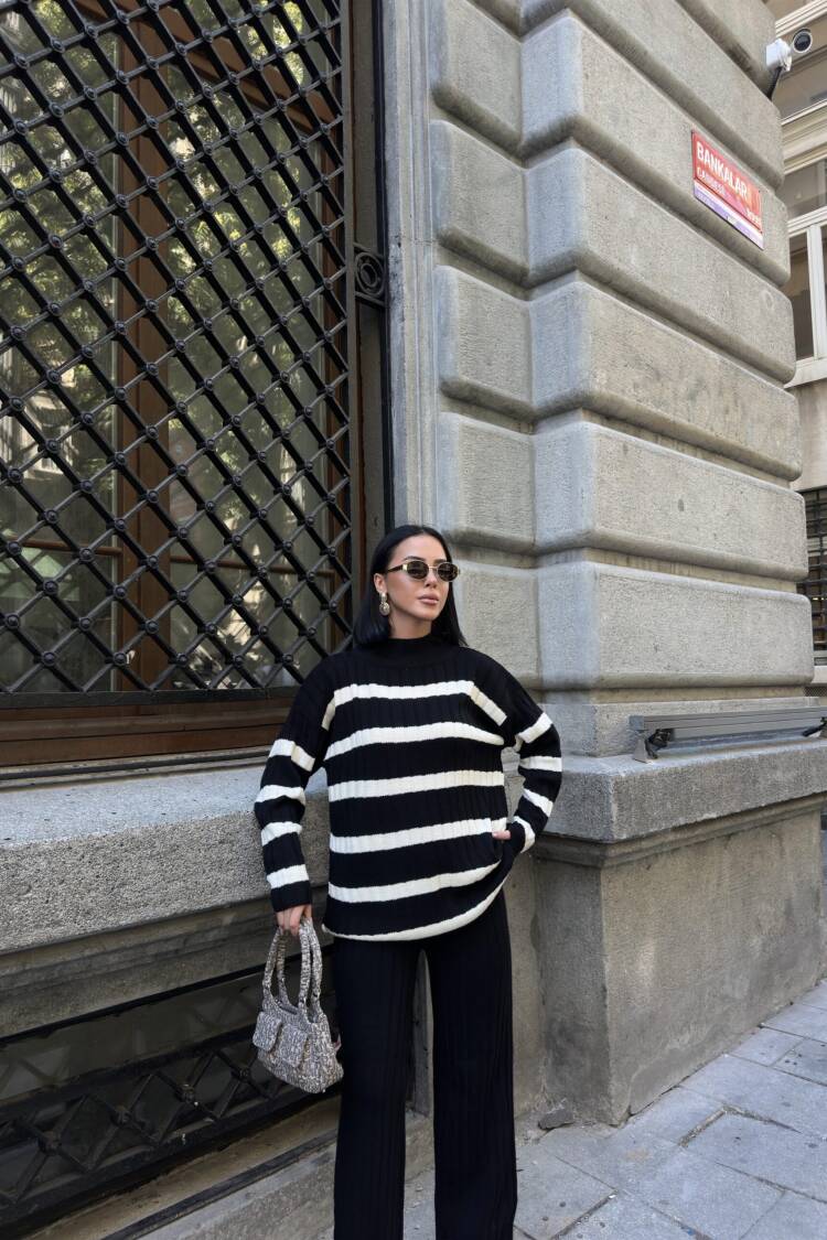 Oversized Fit Striped Palazzo Suit