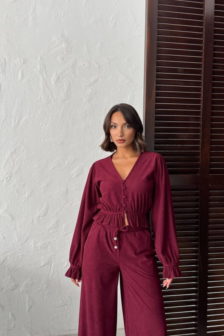 Shirt With Ruffle Sleeves