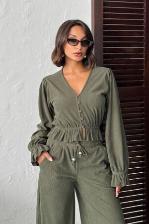 Green Casual V-Neck Crop Shirt - Brand: Topshow - Women & Kids, Baby Clothes Wholesale - Globality Store