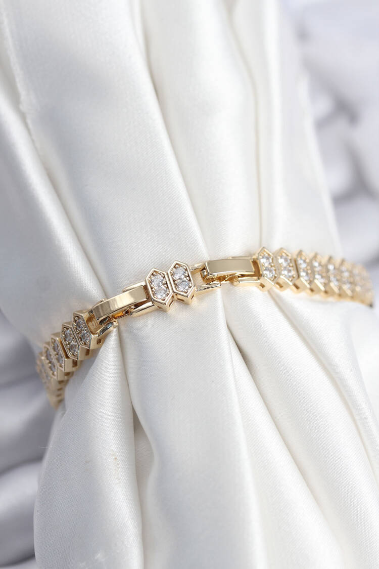 Brass Vip Series Gold Color Zircon Stone Women's Bracelet