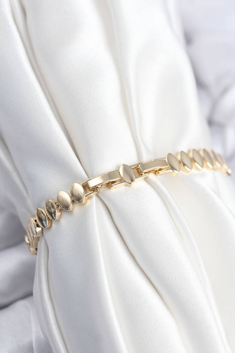 Brass Vip Series Gold Color Sequined Barley Pattern Women's Bracelet