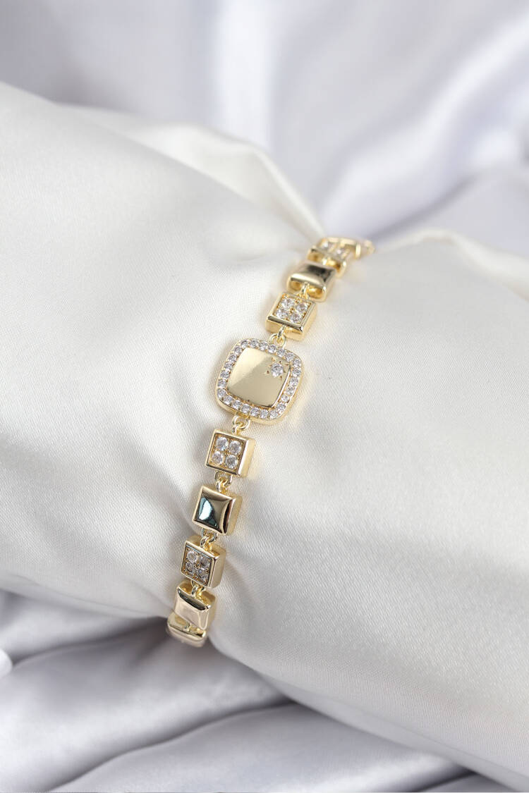Brass Vip Series Gold Color Zircon Stone Pattern Women's Bracelet - Brand: Ebijuteri - Women & Kids, Baby Clothes Wholesale - Globality Store