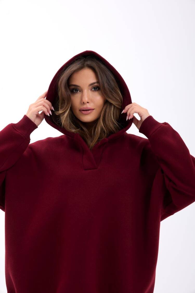 Sweatshirt With Hooded Neck And Oversized Fit