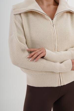 Beige Cardigan Casual Elegant Streetwear Zip-Up - Brand: Lustrin - Women & Kids, Baby Clothes Wholesale - Globality Store