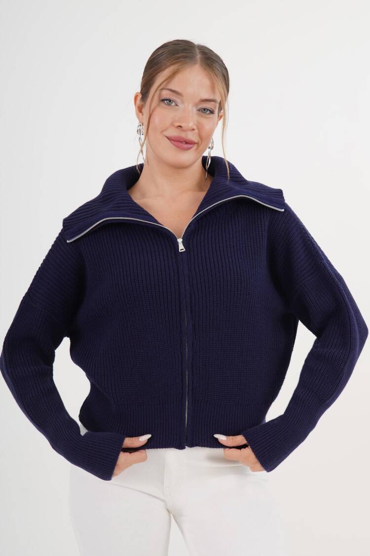 Cardigan With Zip-Up Hooded Neck