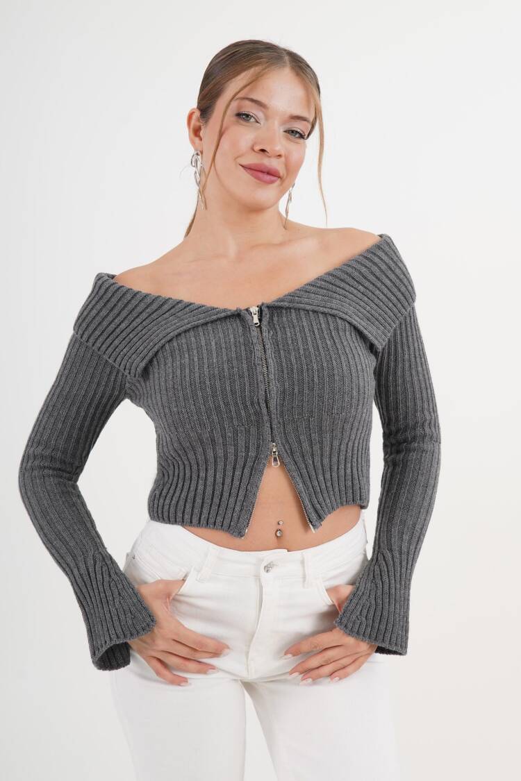 Grey Striped Slim Fit Zip Up Crop Cardigan - Brand: Lustrin - Women & Kids, Baby Clothes Wholesale - Globality Store