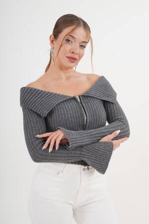 Grey Striped Slim Fit Zip Up Crop Cardigan - Brand: Lustrin - Women & Kids, Baby Clothes Wholesale - Globality Store