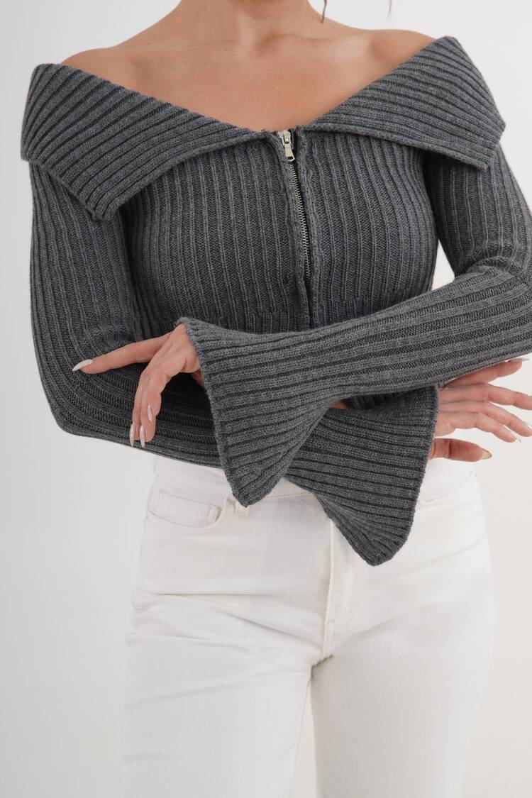 Grey Striped Slim Fit Zip Up Crop Cardigan