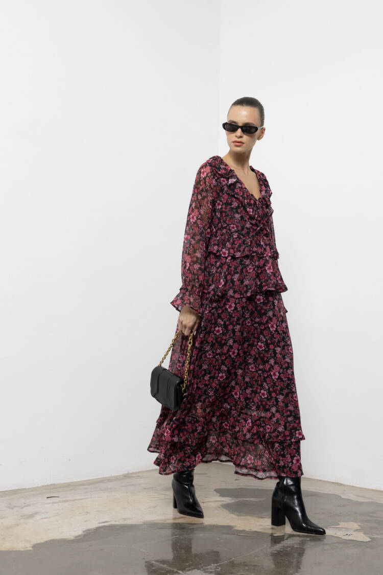 Black Elegant Floral Maxi A-Line Dress V-Neck Long Sleeve