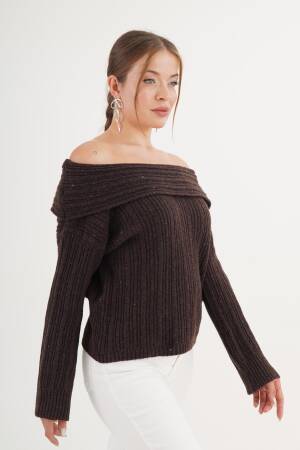 Sweater With Off Shoulder Neck - Regular Fit - Brand: Lustrin - Women & Kids, Baby Clothes Wholesale - Globality Store