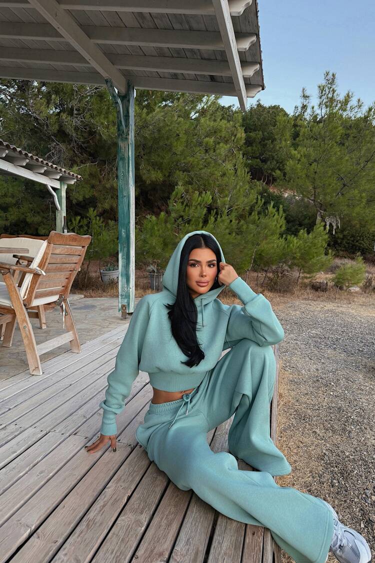 Green Tracksuit Slim Fit Hooded Jogger For Fall & Spring