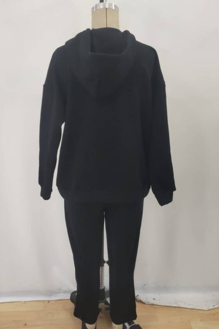 Tracksuit With Kangaroo Pocket And Hooded Neck