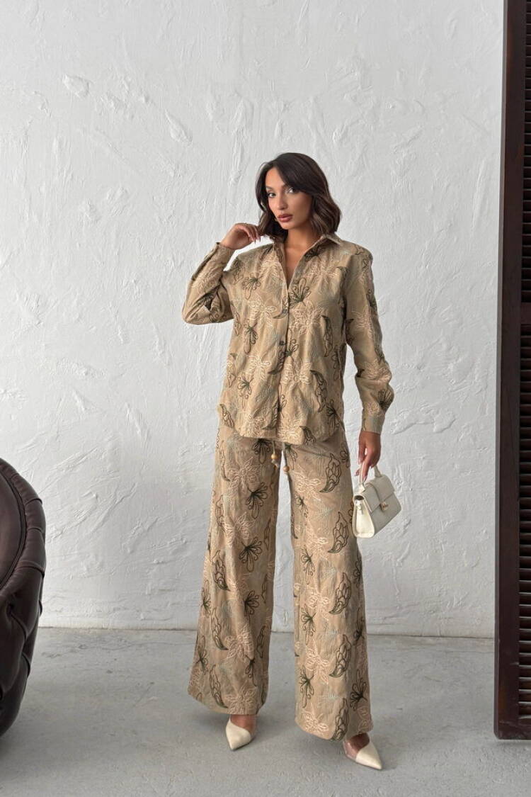 Beige Casual Ethnic Floral Shirt