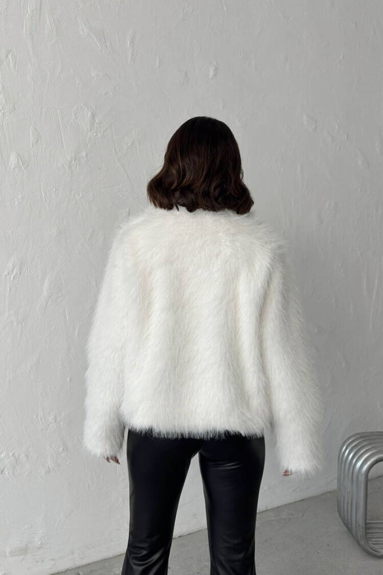 White Elegant Fur Jacket