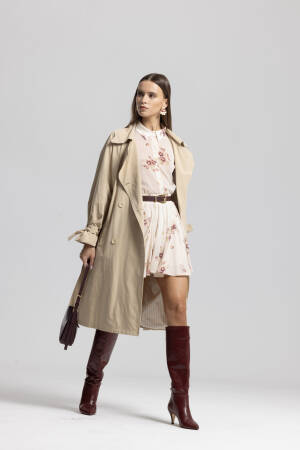 Beige Trenchcoat Elegant Single-Breasted Wrapover - Brand: Cream Rouge - Women & Kids, Baby Clothes Wholesale - Globality Store