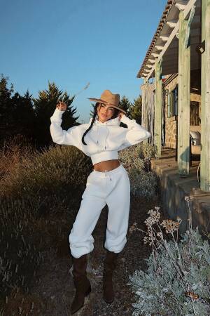 Tracksuit With Balloon Leg Jogger Pants - Brand: EYYO ATELIER - Women & Kids, Baby Clothes Wholesale - Globality Store