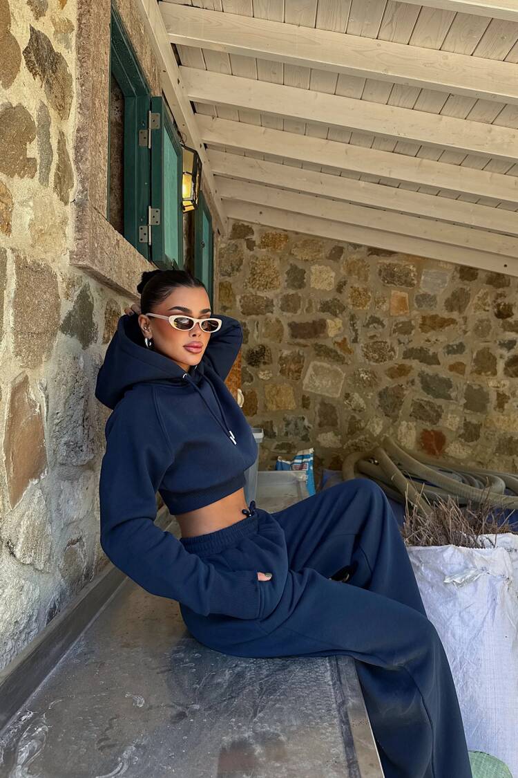 NavyTracksuit With Oversized Fit And Hooded Neck