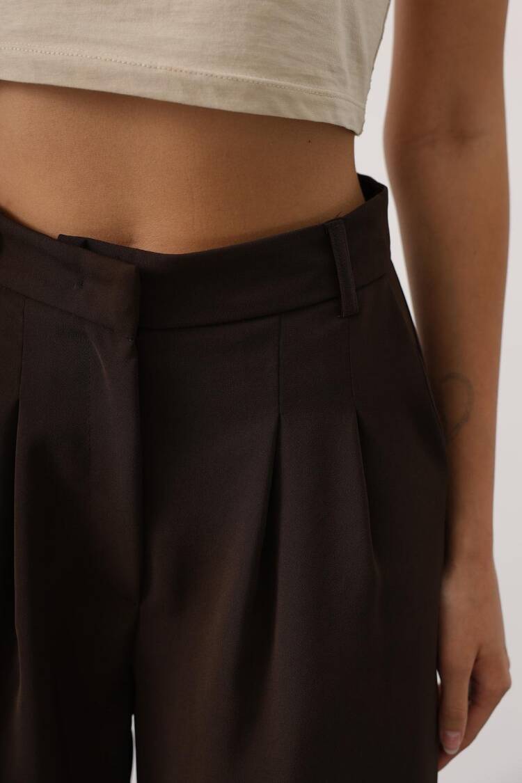 Casual Elegant Tapered Carrot Pants