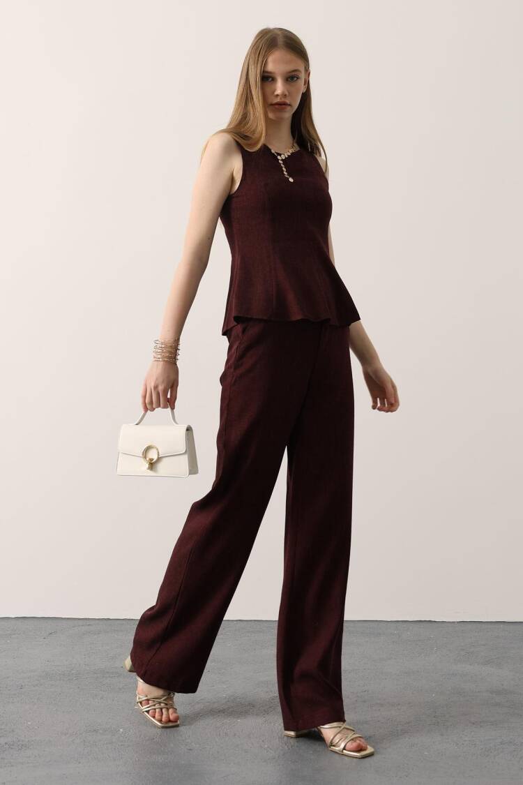 Gold Accessory Detailed Set - Burgundy