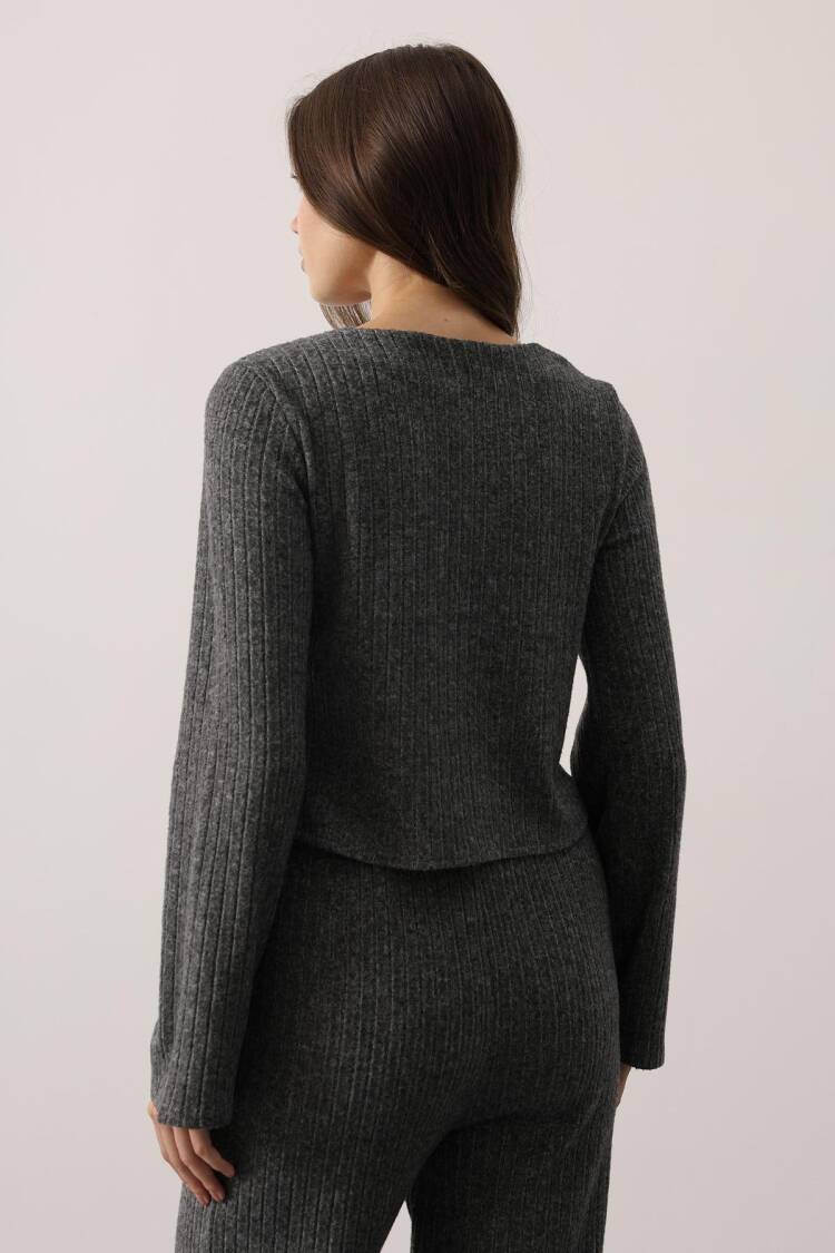 Long Sleeve Blouse With Bow Front