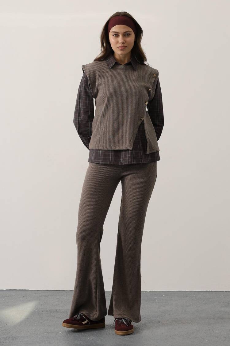 Asymmetric Suit With Plaid Shirt