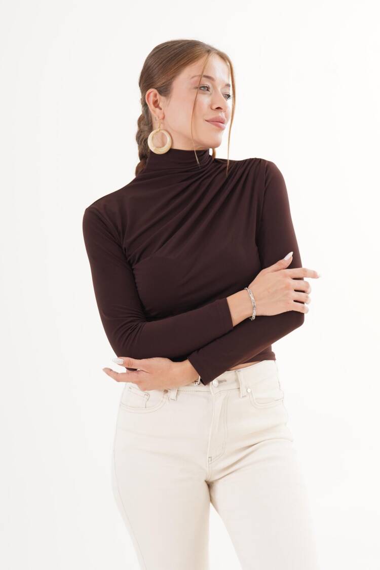 Elegant Slim Fit Blouse With High Neck