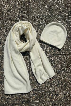 Soft Textured Scarf And Beanie Set - Brand: Axesoire - Women & Kids, Baby Clothes Wholesale - Globality Store