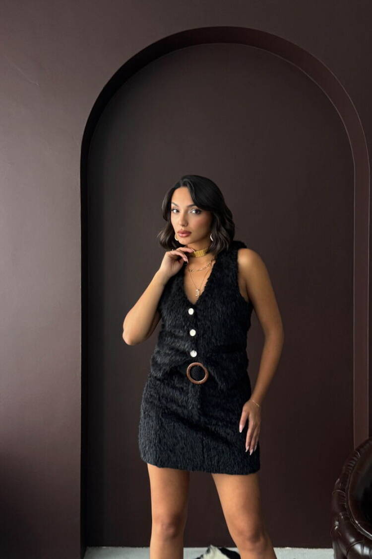 Elegant Fitted Vest